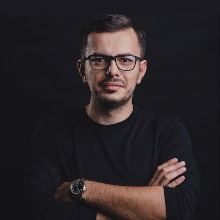 review img2 - Dominik Janik