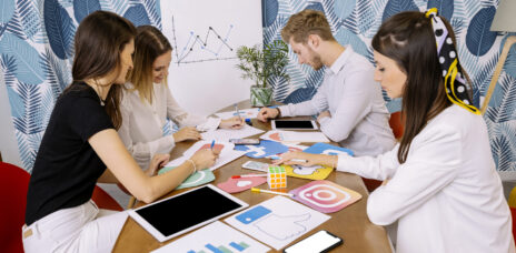 11 - Interim Marketing: Co to jest i dlaczego to nie to samo co freelancer? Kompletny przewodnik dla menedżerów.